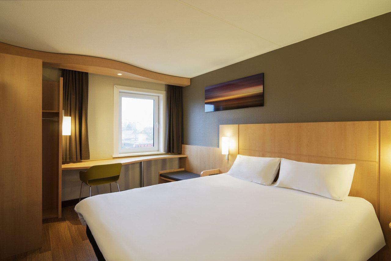 מלון Ibis Rotterdam ולארדינגן מראה חיצוני תמונה